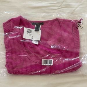 Ruched Drawstring Long-Sleeve Crop Top in Fuchsia Barbie Core Halloween